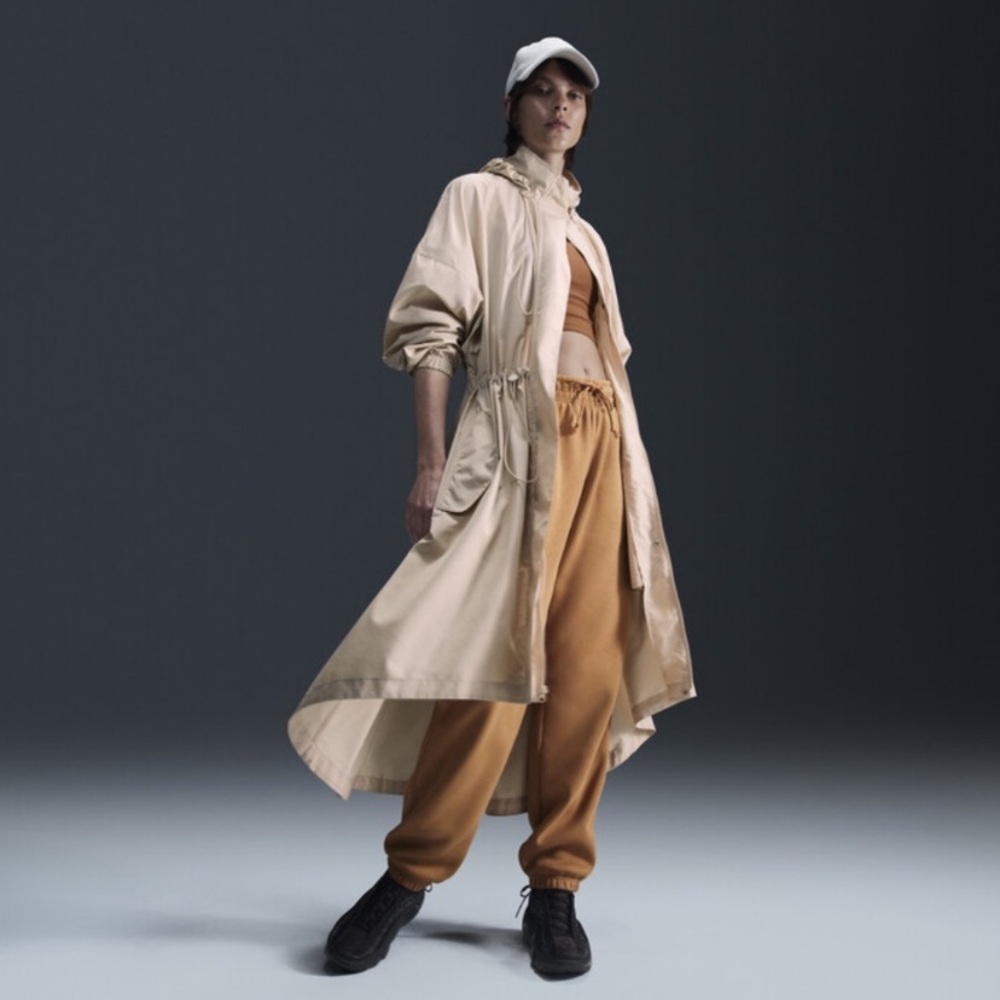 Nike Women’s Sportswear Essential Trench Coat